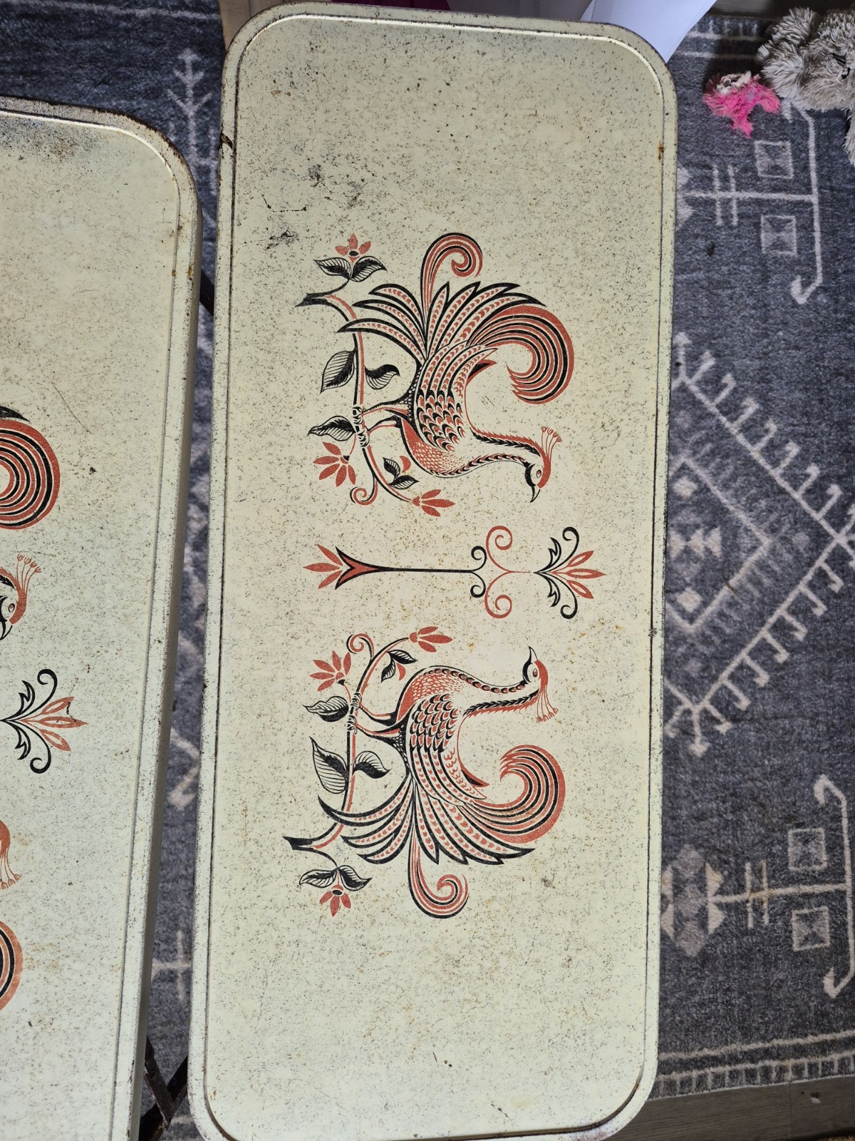 Set of 2 Metal Folding TV Tray Tables Rooster Pattern 1950s Farmhouse 40in