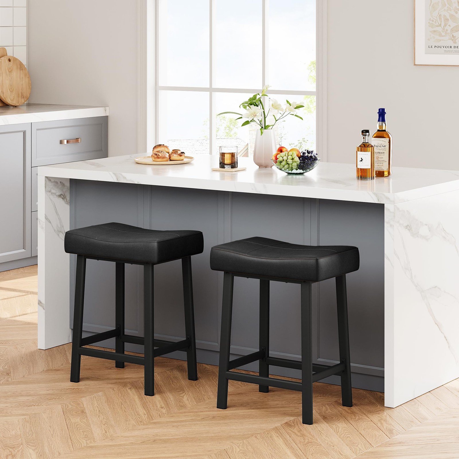 24in Counter Height Bar Stools Set 2 Upholstered Padded Saddle Curved Cushion