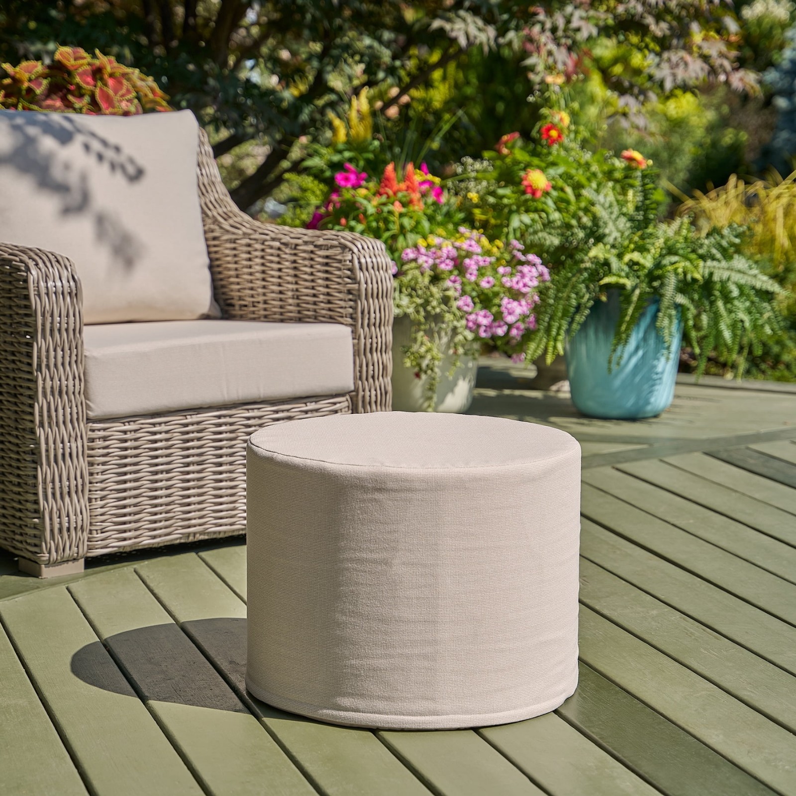 20in Round Outdoor Pouf Ottoman Beige Patio Footrest Seat