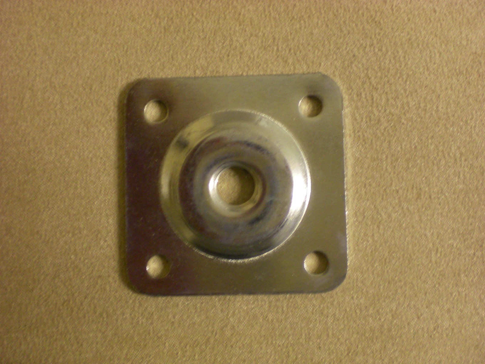 Mounting plate table leg mounting plates metal metric 10 (M10) for furniture feet