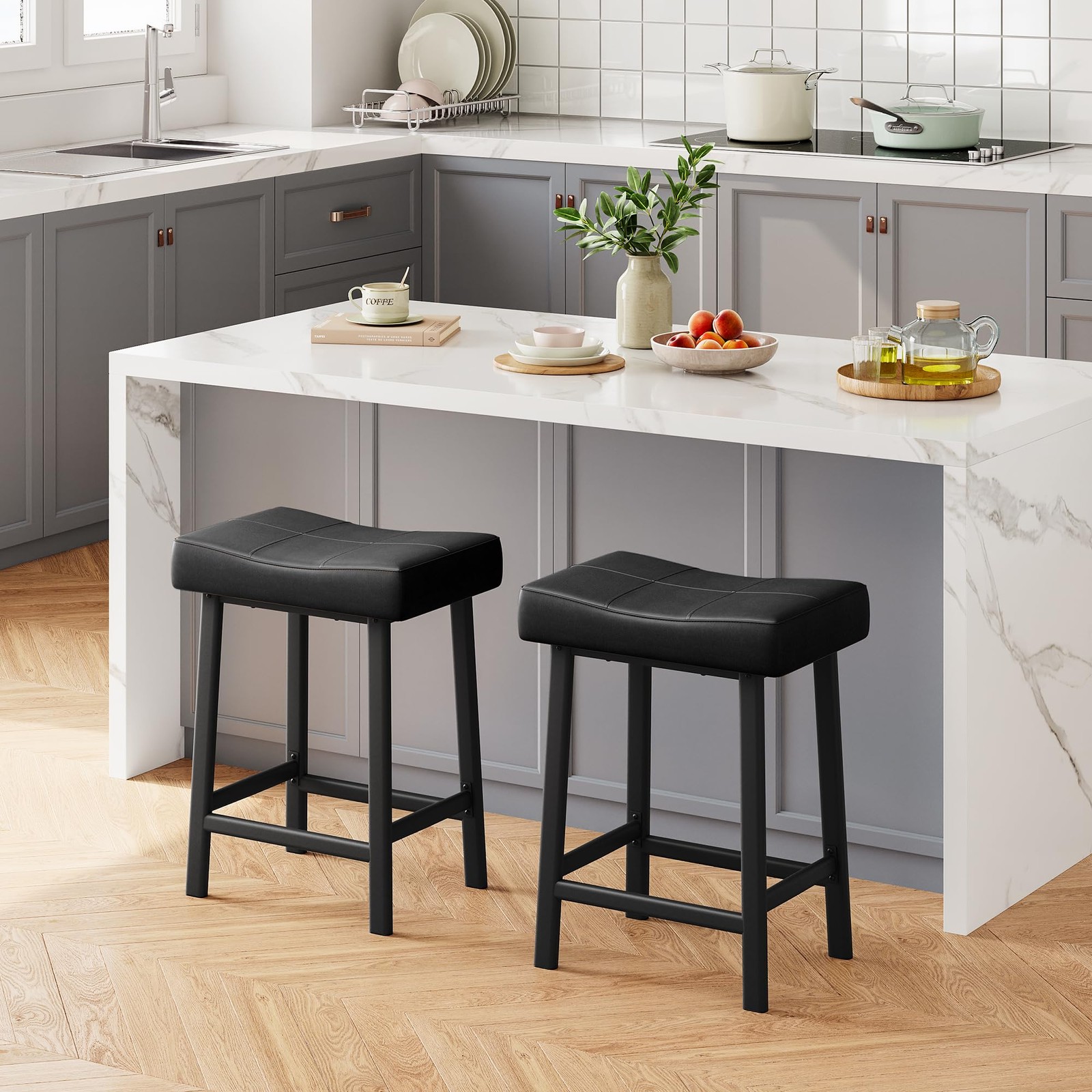 24in Counter Height Bar Stools Set 2 Upholstered Padded Saddle Curved Cushion