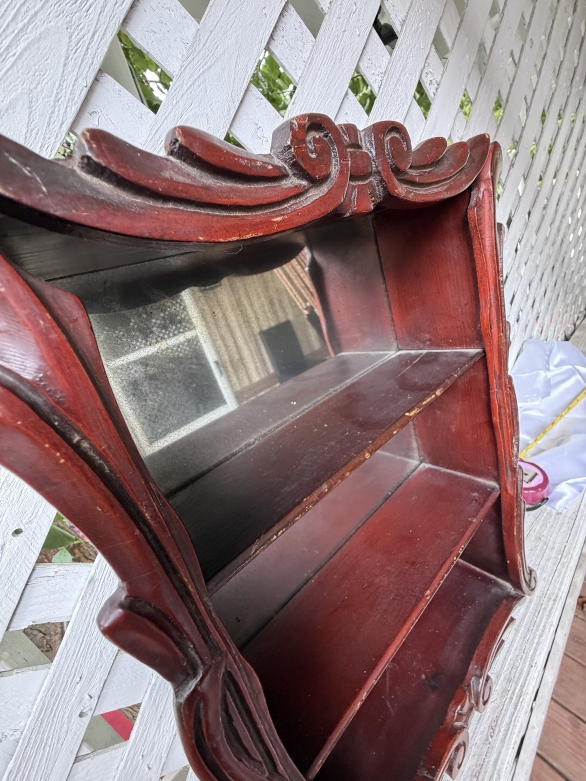 Old-style hanging shelf