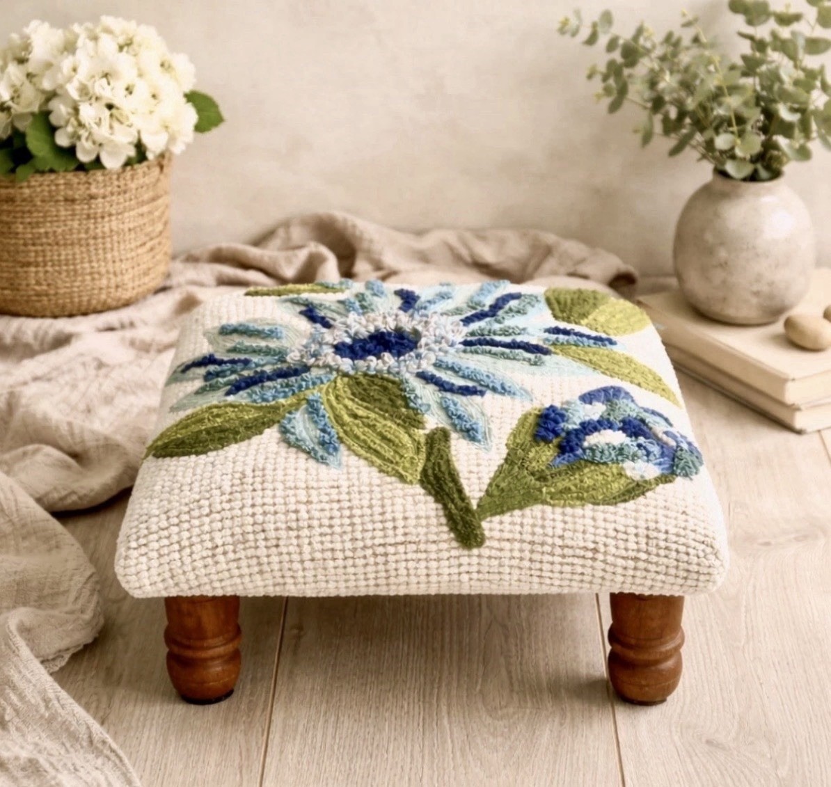 ⚜️New Handmade Botanical Floral Embroidered Footstool Wooden Upholstery 16”