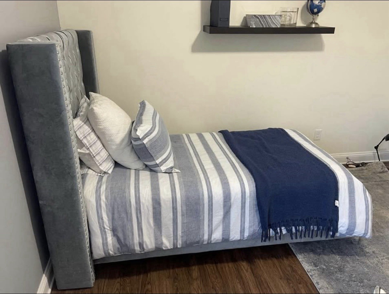Twin Bed