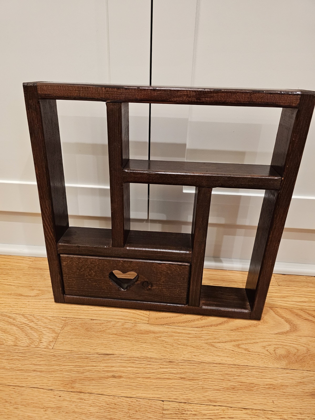 Vintage Wood Wooden Cubby Curio Heart Design Free Standing Shelf 13.5×13.5×2 1/8