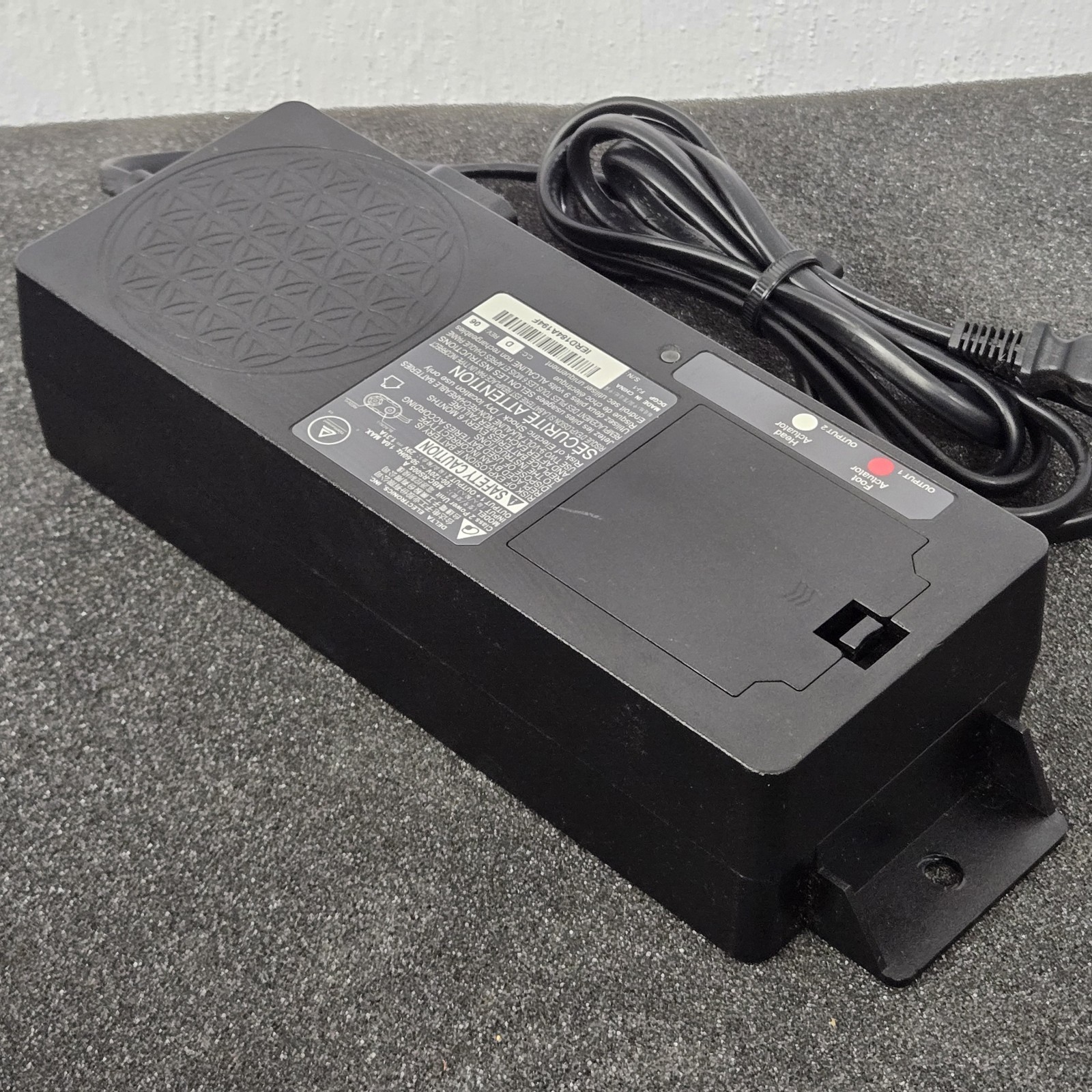 TempurPedic/Customatic Control Box MBC-RS005 A – Delta Electronics 100-120V