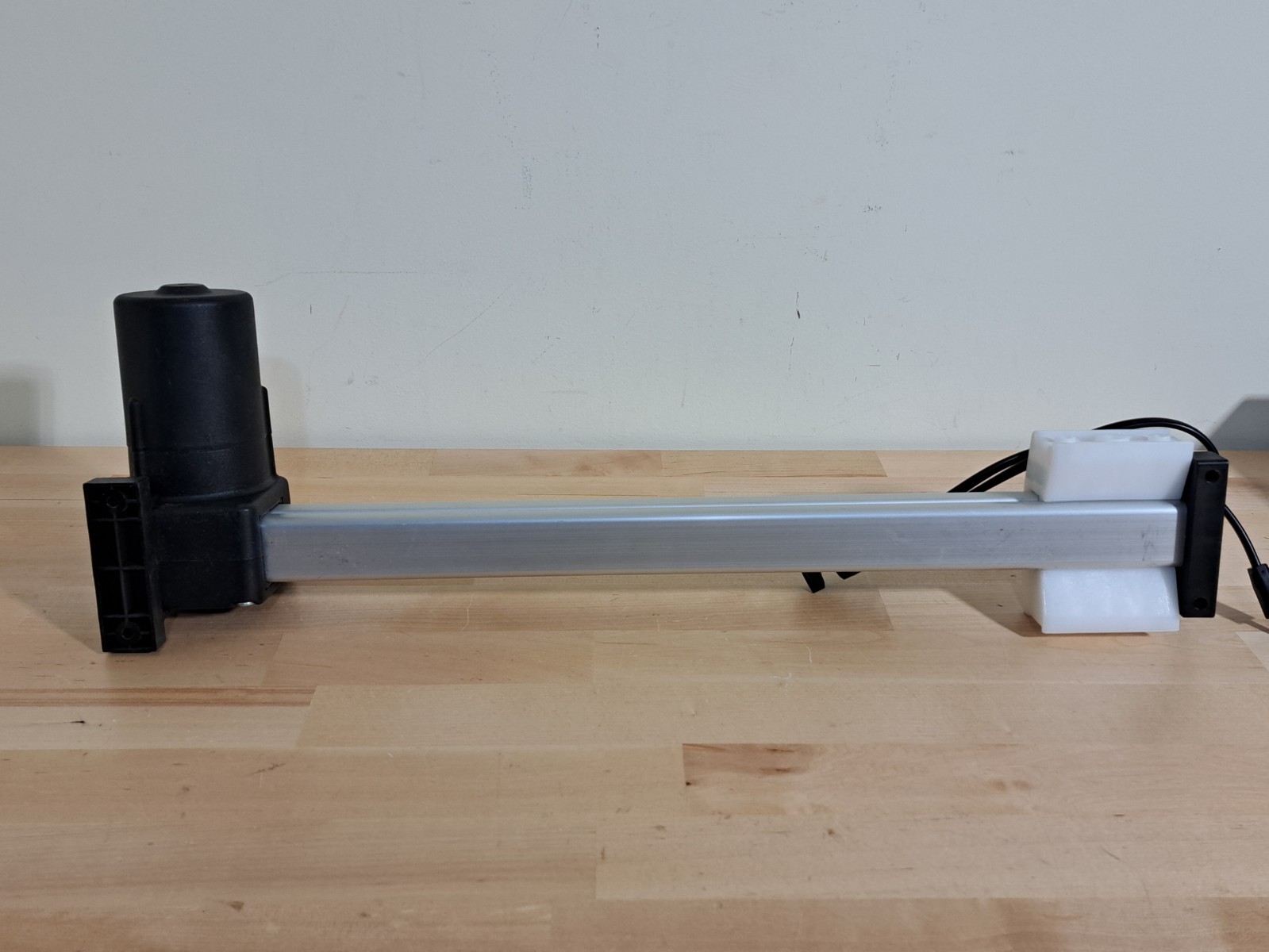 Fruhdi Power Recliner / Lift Chair Mulin Motor Actuator ML8-225