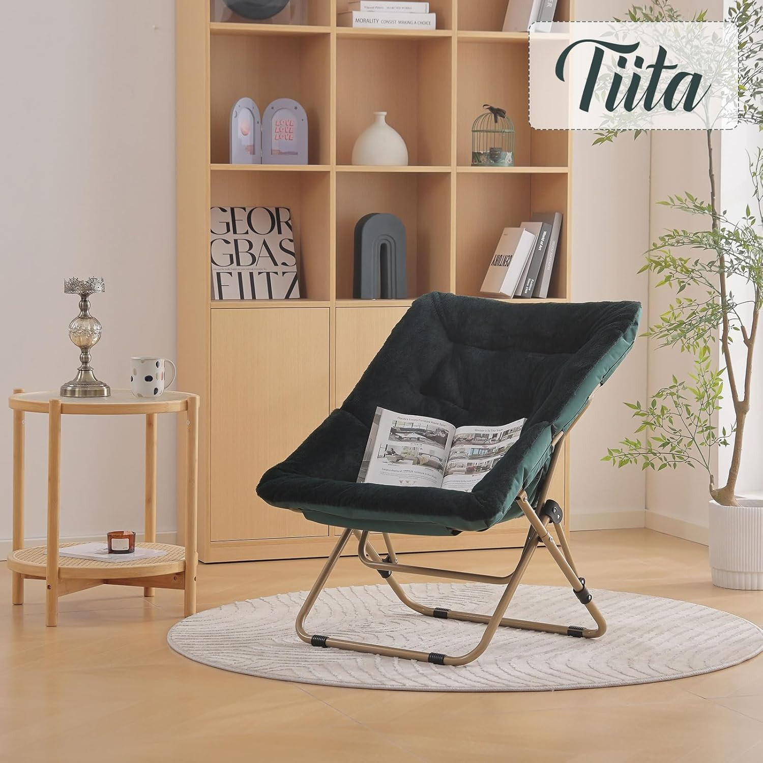 Oversized Faux Fur Saucer Chair – Cozy Folding Lounge Chair for All Ages