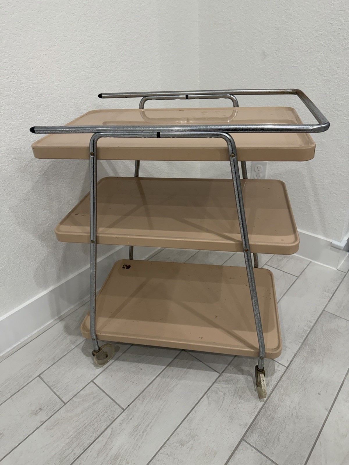 Vintage Cosco 3 Tier Cart Metal Rolling Bar Serving MCM Atomic Retro Beige Tan