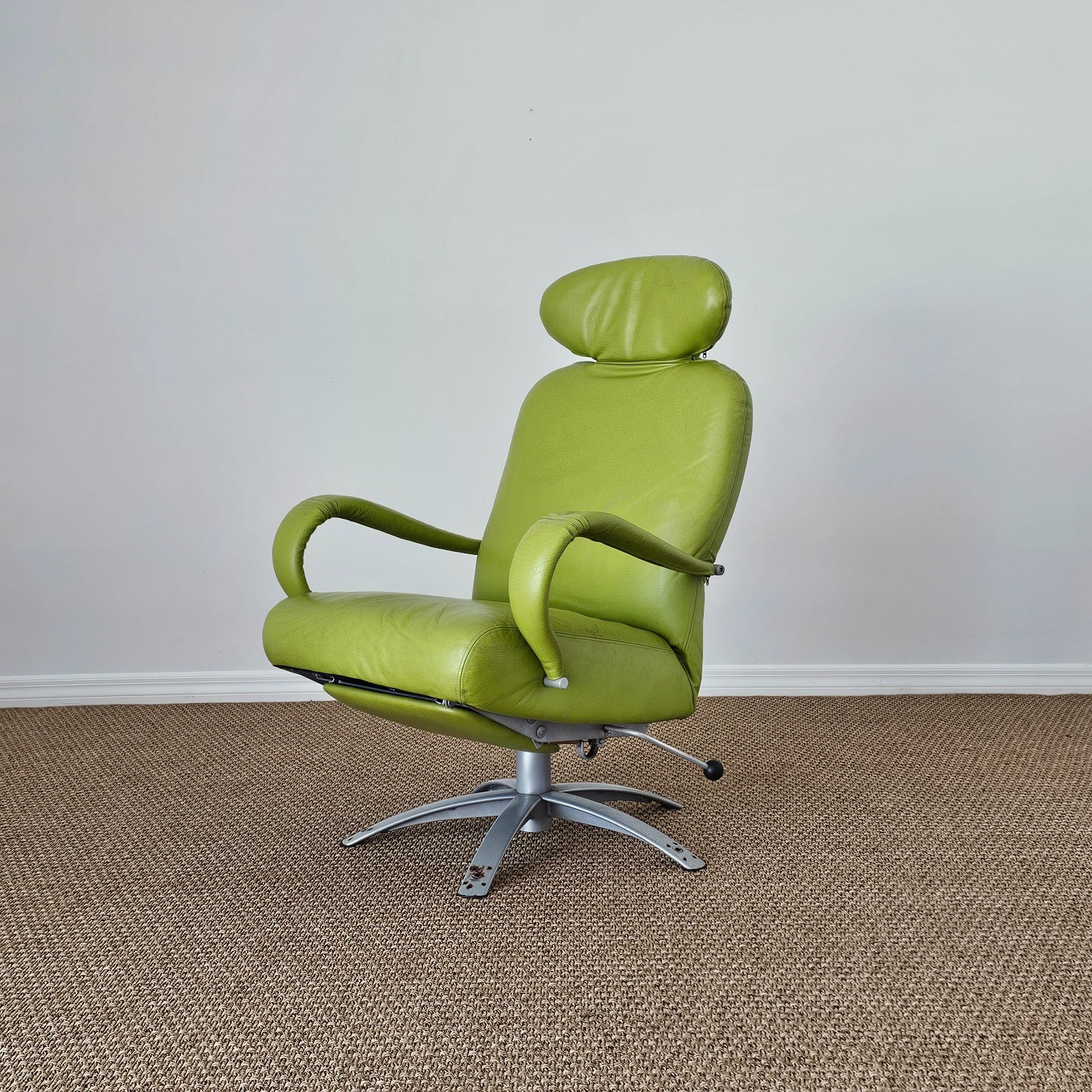 Percival Lafer 2007 Lime Green Leather Reclining Swivel Lounge Chair Brazil