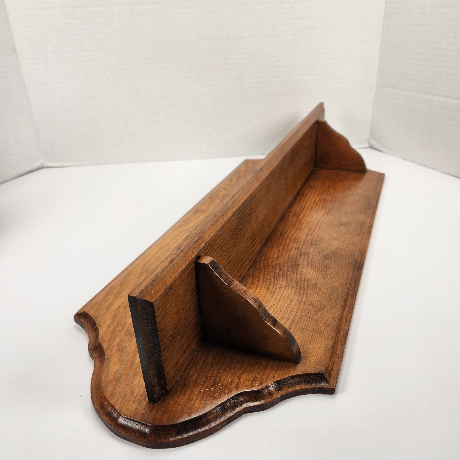 VTG Hanging Wood Display Shelf Wall Mounted Natural Grain Board Routed Edge 24″