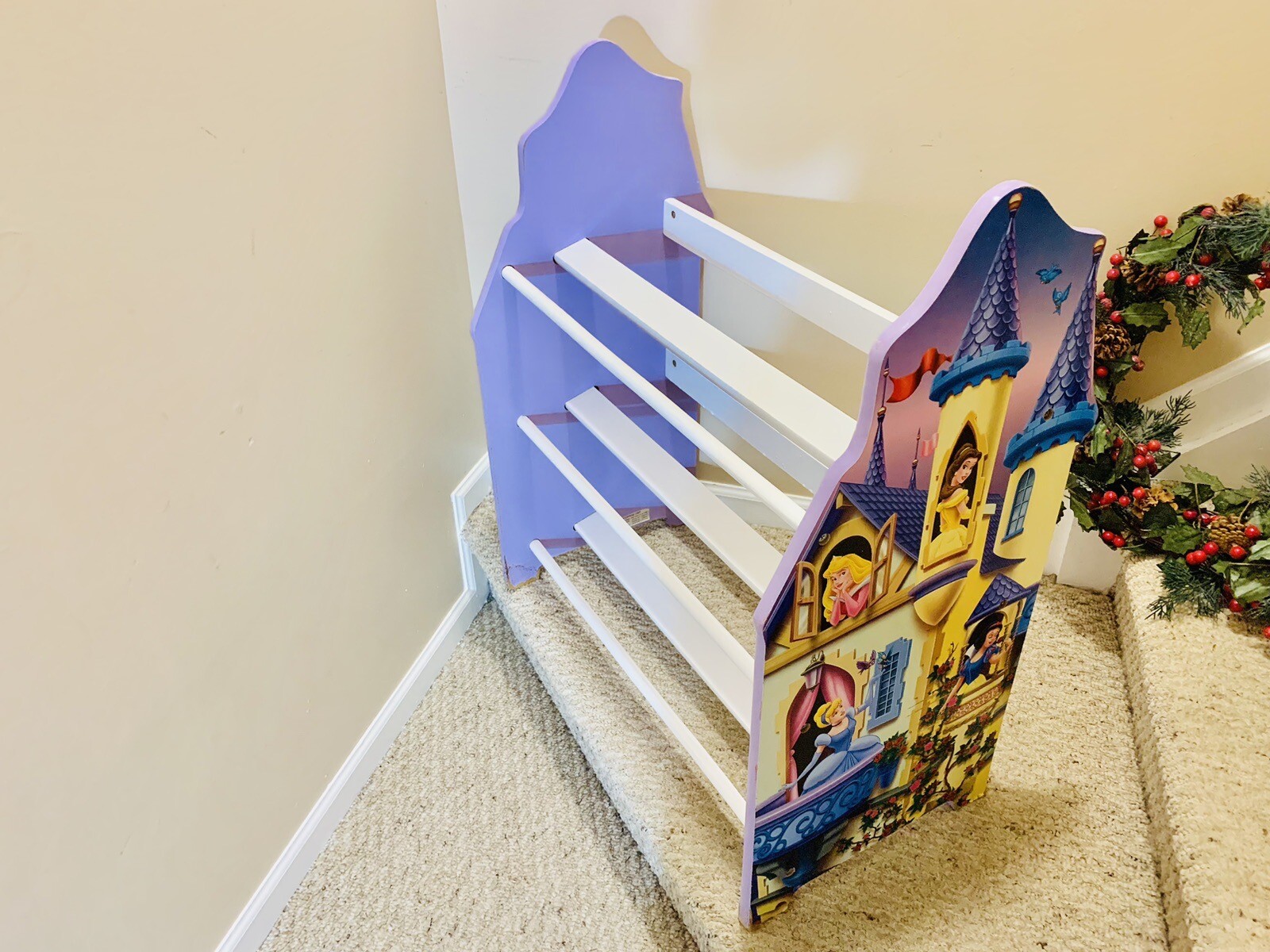 DISNEY PRINCESS Delta Enterprise Corp Shoe Rack Foot Stand Bench ©️2005- RARE!!