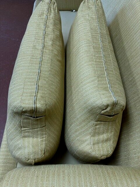 HICKORY CHAIR CO. CAROLYN COLLECTION SOFA, MED. MAHOGANY, EX. COND, ORIG. OWNER