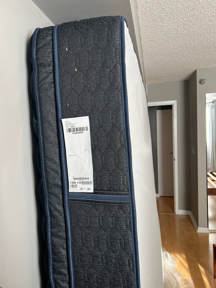 Brand New King size Serta Hybrid Mattress Serta Perfect Sleeper X – Prescott 14″