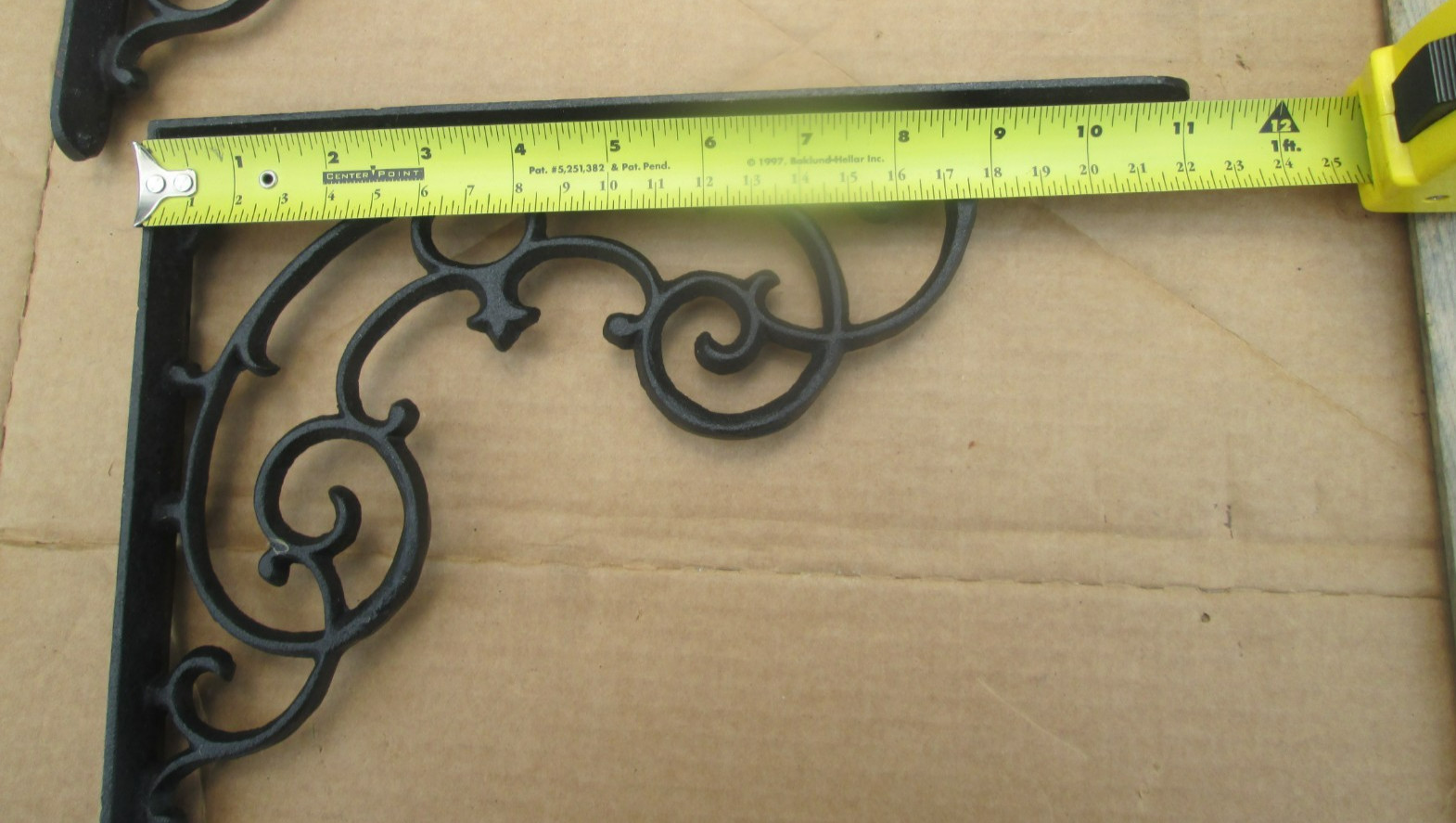 2 Large Shelf Braces Wall Brackets Rustic Cast Iron Corbels Garden Heavy Duty