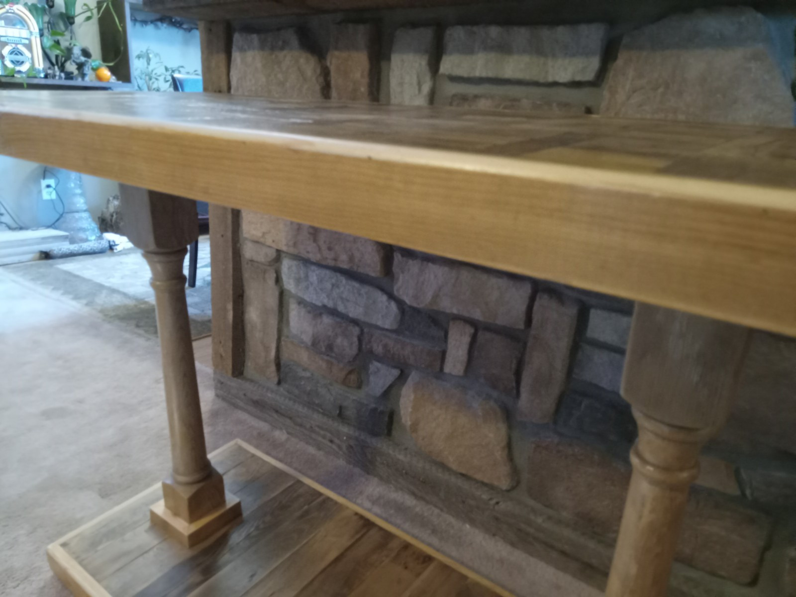 Primitive Basket Weeve Pattern Entry Table / Barnwood* 49x34x20