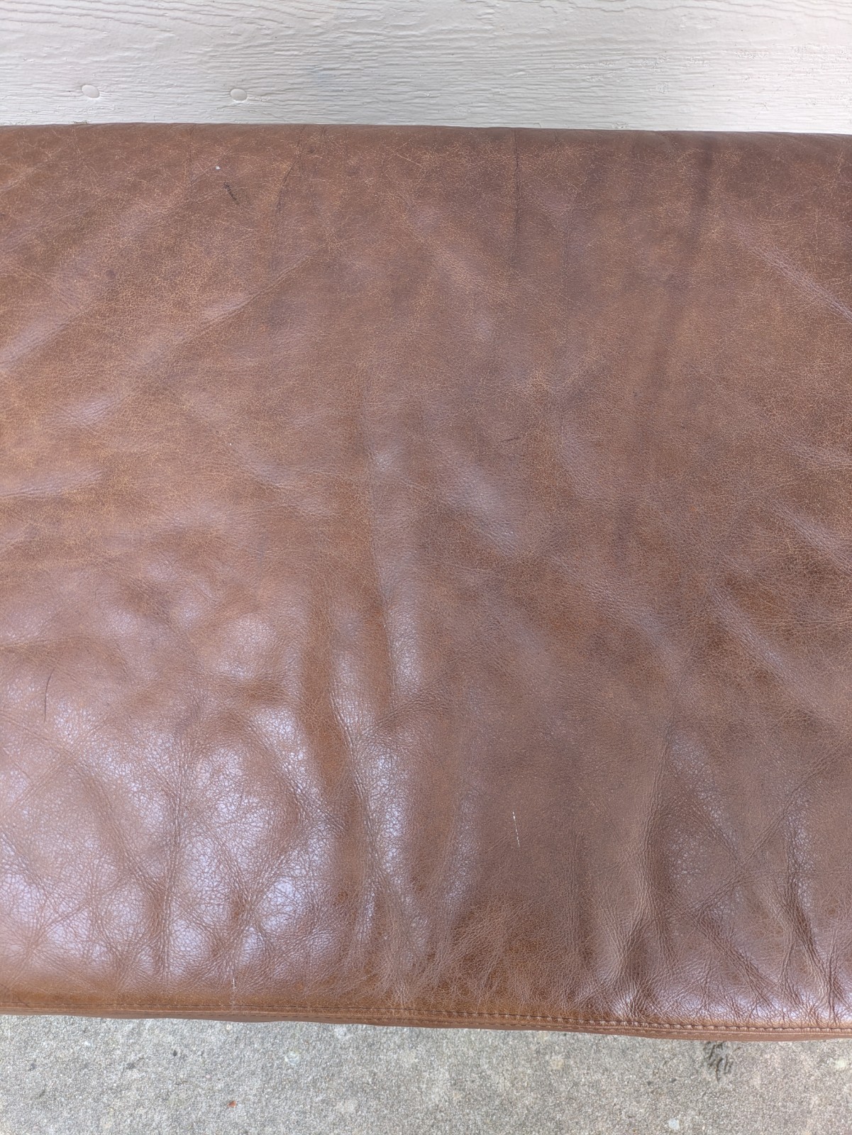 VTG Traditional Rustic Brown Leather Ottoman Footstool Bun Feet Nailhead Trim R3