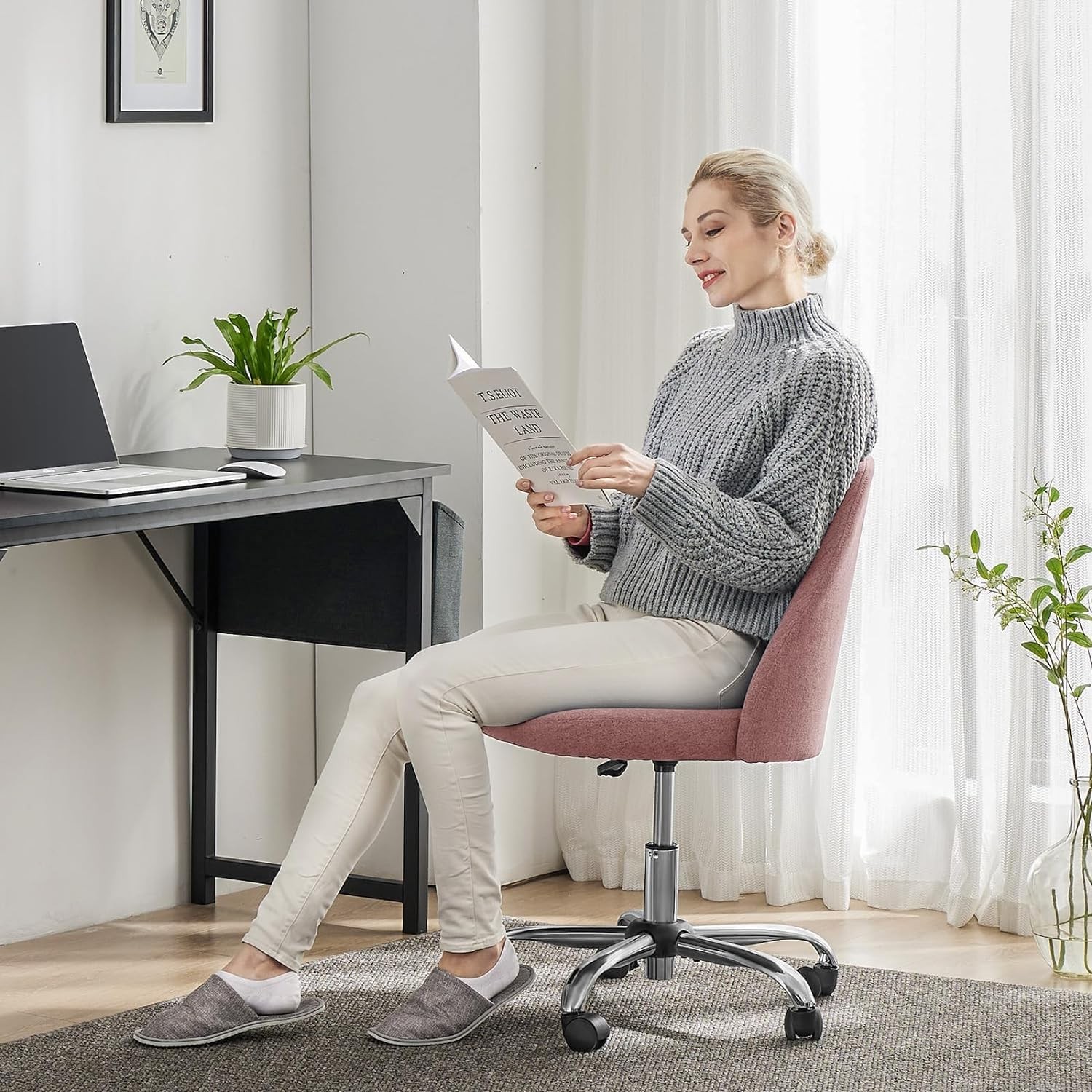 Multi Color Comfy Office Chair with Rolling Wheel Adjustable Computer Task Chair