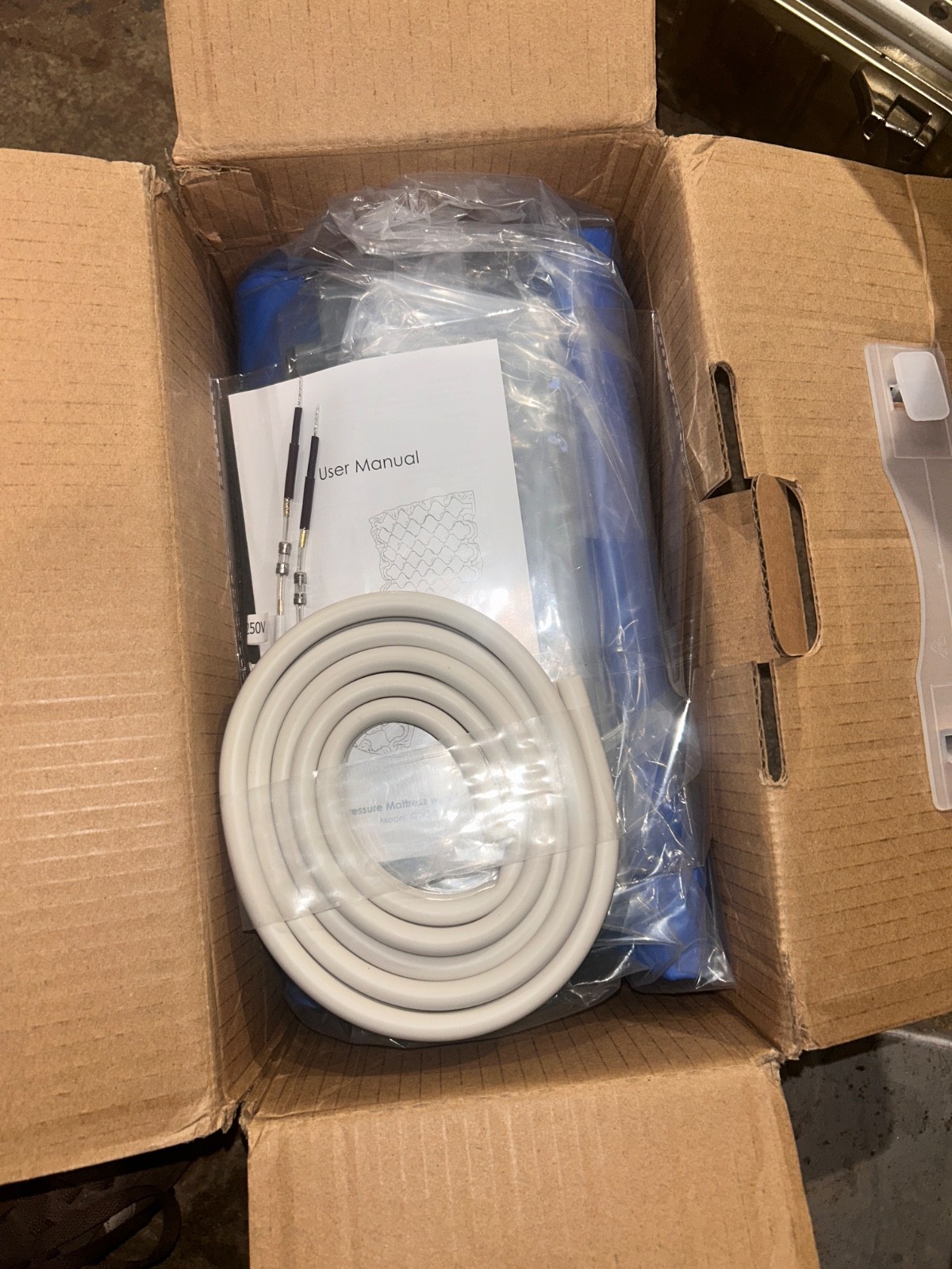 Naipo Alternating Air Pressure Mattress with Air Pump (Model: QDC-303)