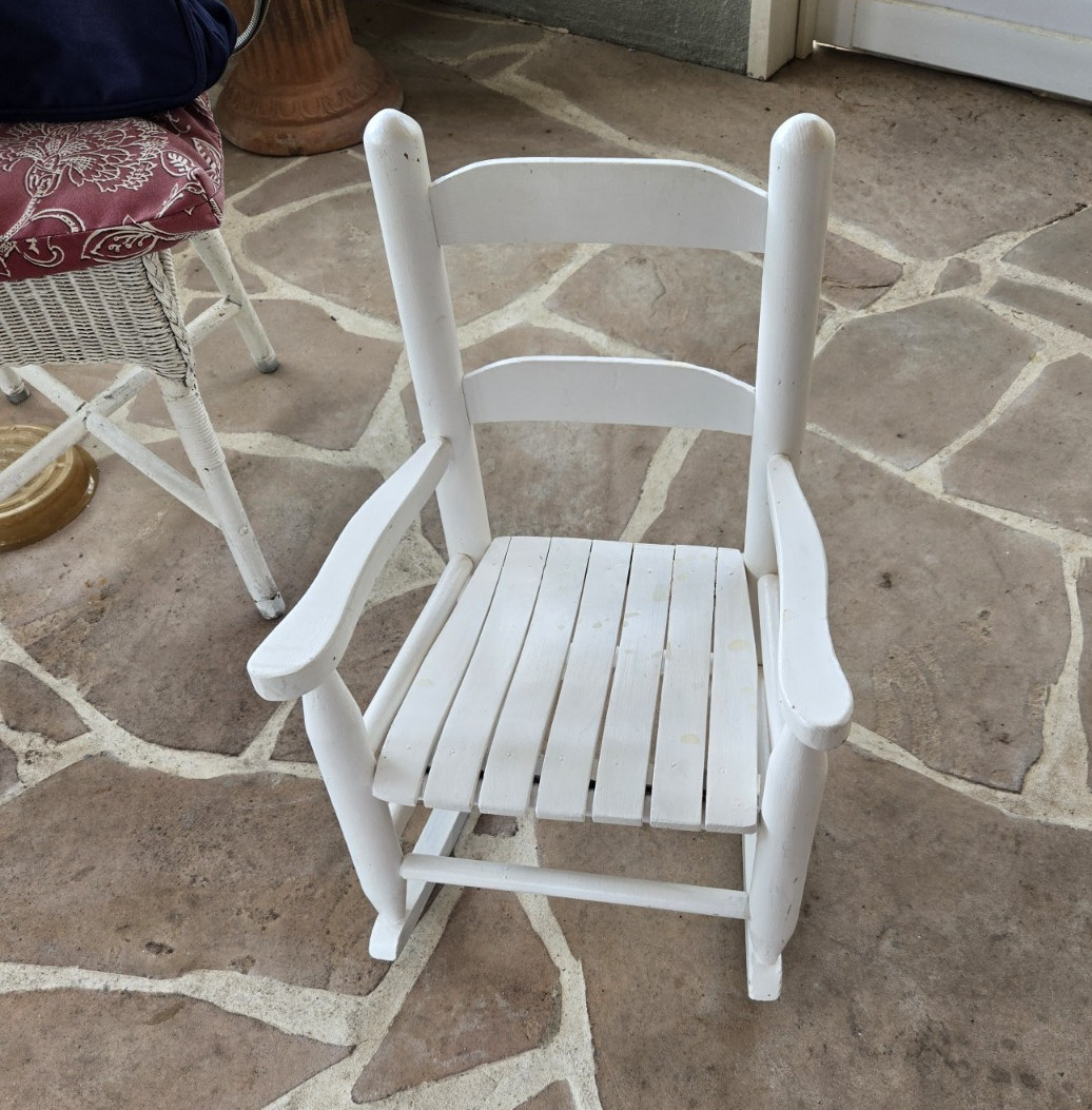 White Wooden Rocking Chair with Arms, Solid/Plain, Adults, 31-40 in H