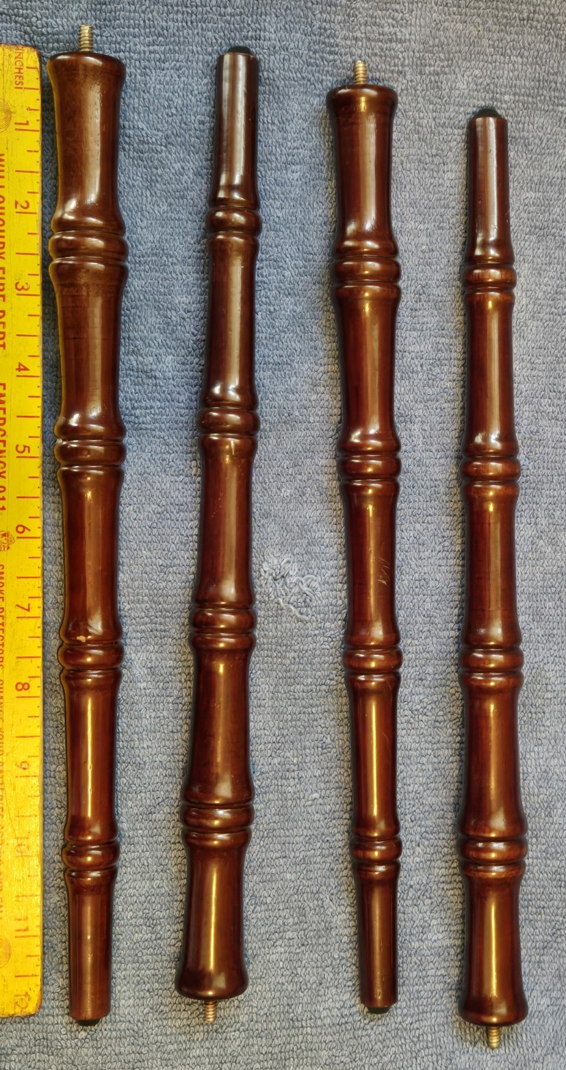 BOMBAY COMPANY SMALL 16″ TALL MAHAGONY? WOOD TABLE 1991 FLIP LID LOOKS LIKE BOOK