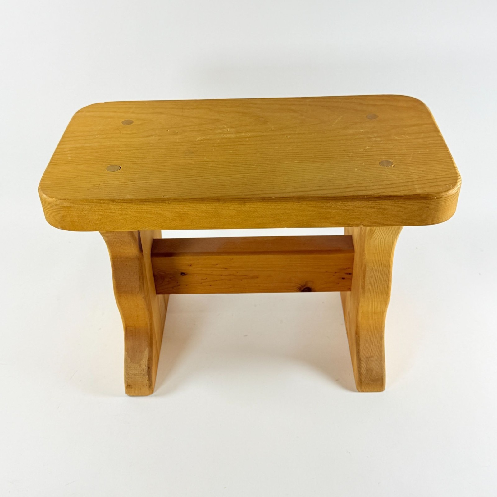 Handmade Wooden Step Stool With Scalloped Legs And Natural Finish 16x9x11