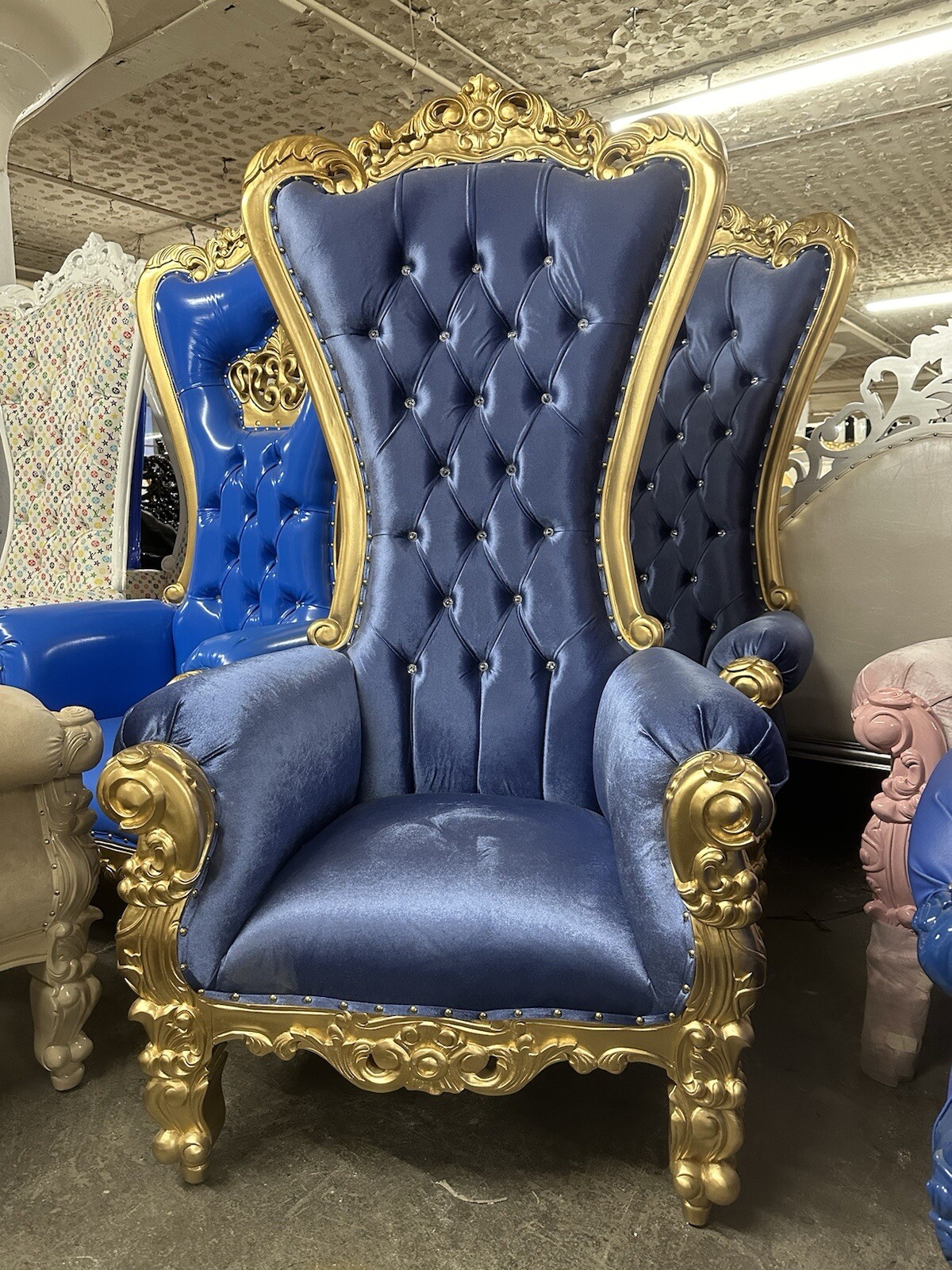 Highback Throne 10 Color Choice