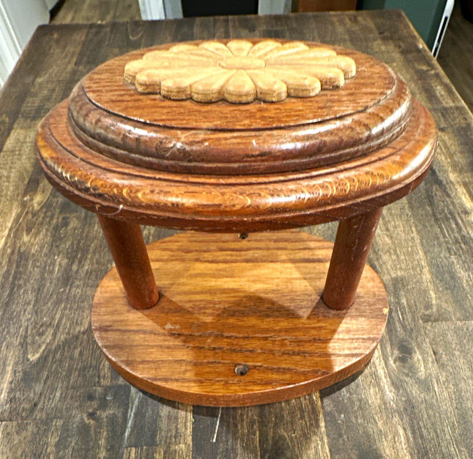 Vintage Wood Hand Towel Holder Carved Flower Bathroom Countertop