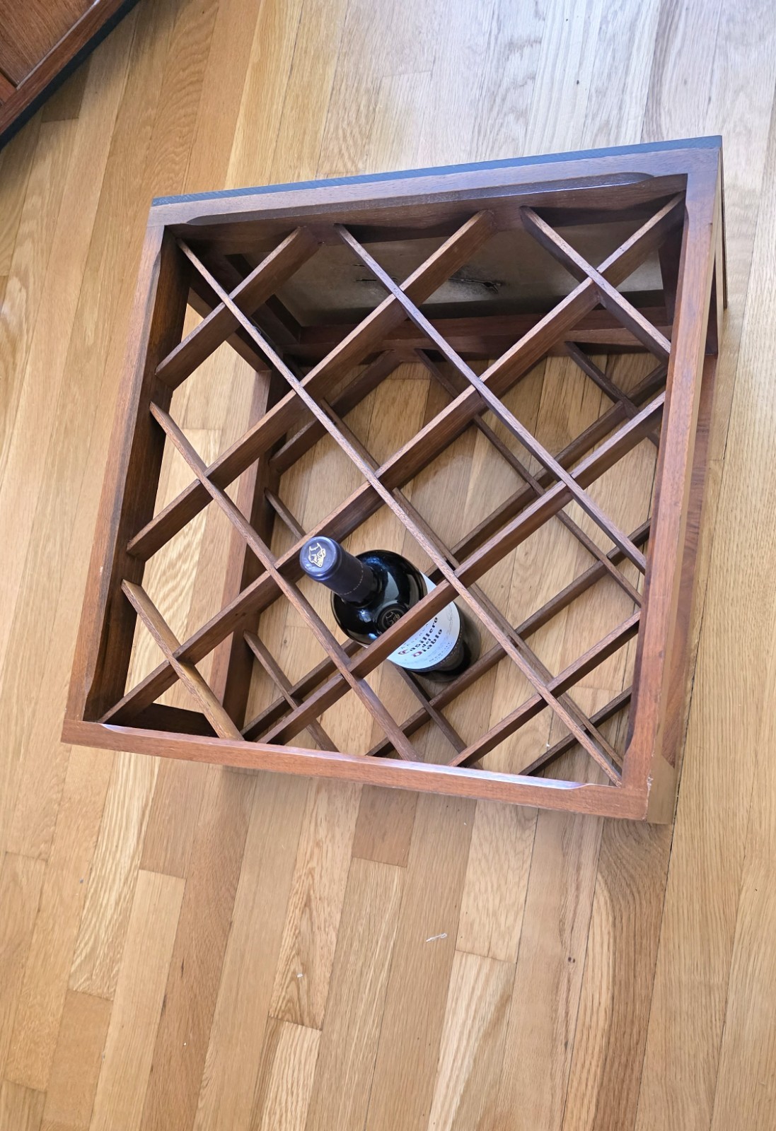 VINTAGE WINE RACK- WALNUT -VERMILLON INC-70s- 12 BOTTLES-GOOD CONDITION