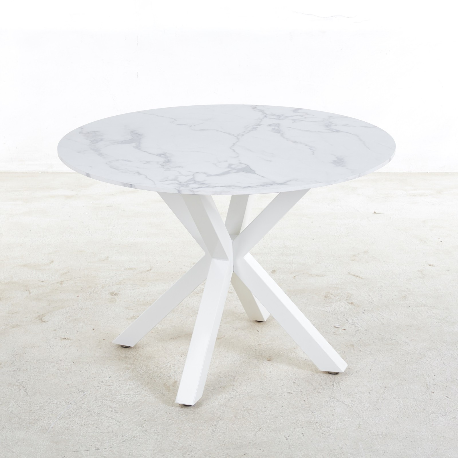 42.1 in Mid-century Dining Table for 4-6 People w/ Round MDF Top&Metal Cross Leg