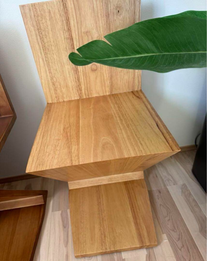 Zigzag Chair by Thomas Rietveld natural reproduction size 12.6 x 29.9 inches