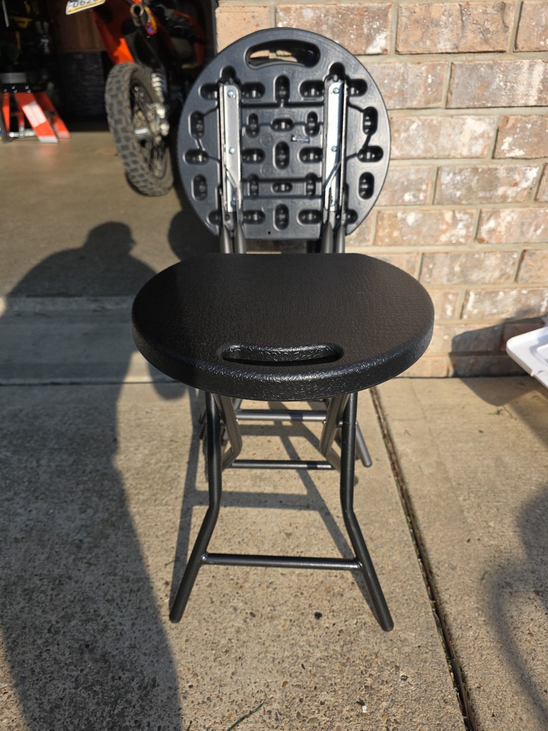 4Pcs 18 inch Tall Folding Bar Stool w/ Handle Portable Bar Seat.