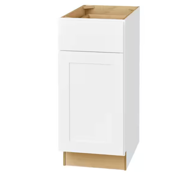 Hampton Bay Avondale 15″ Base Cabinet – Alpine White (RTA Plywood Shaker)