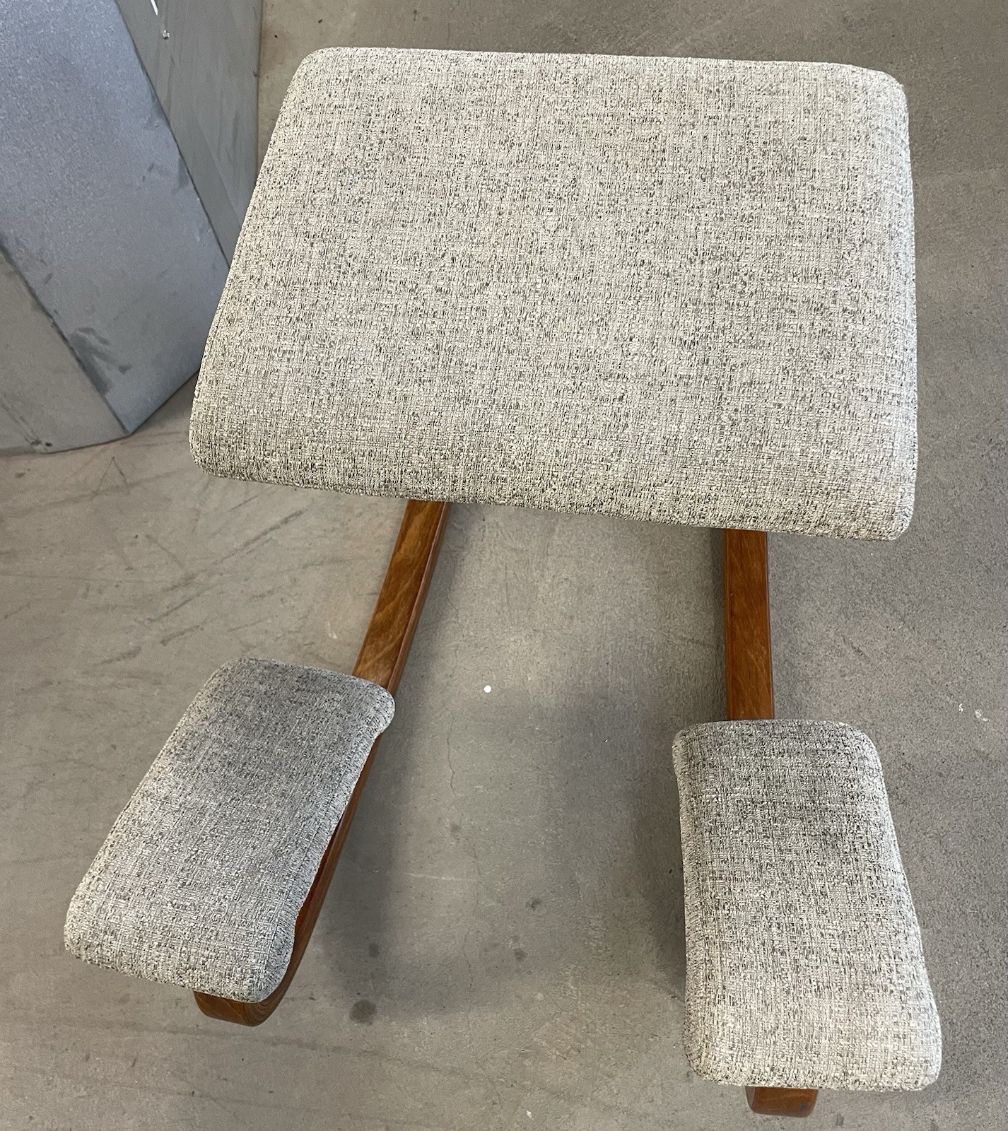 Balans Variable Knee Chair Stokke Norway Reupholstered Nice!