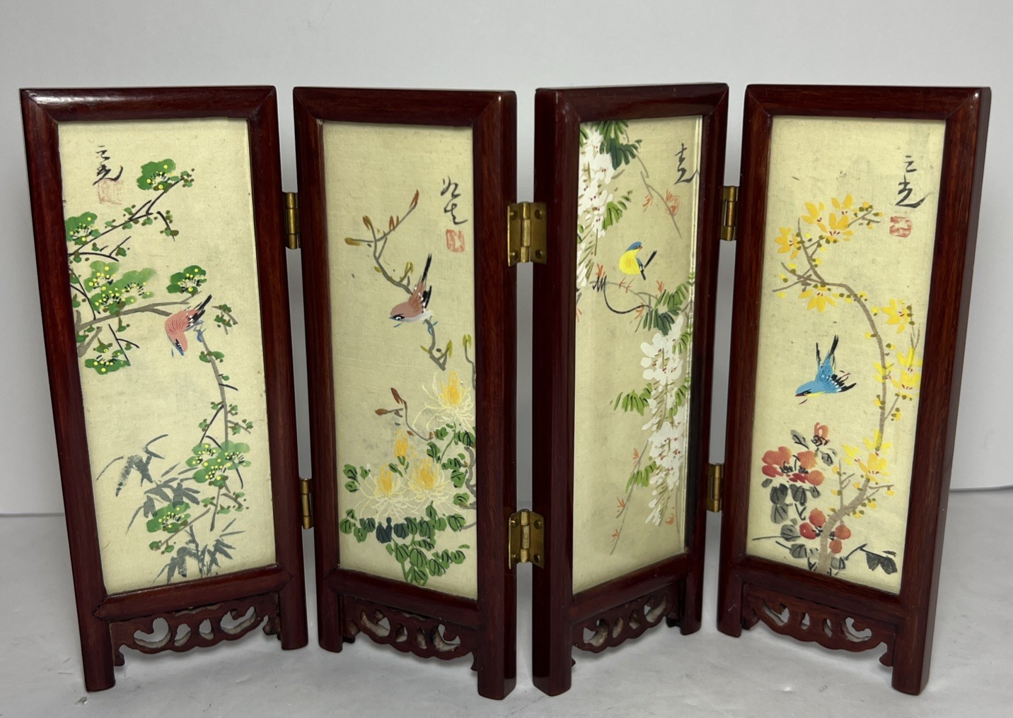 Oriental Style 4-Panel Double Sided Tabletop Folding Screen w/ Glass Panels