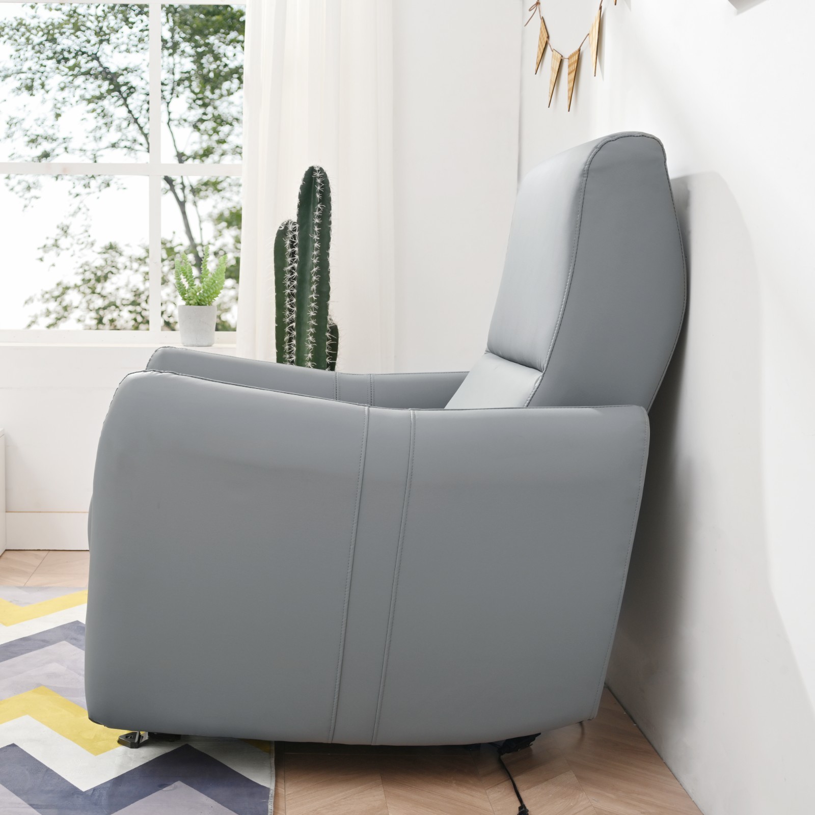 Wall Hugger Power Recliner Chair Electric Reclining Sofa Small Spaces PU Leather