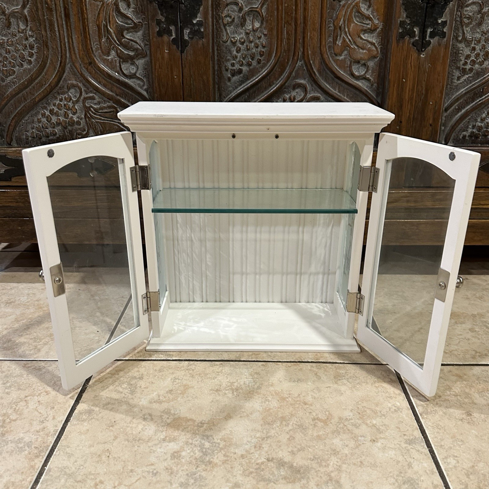 White Two-Door Display Curio Cabinet With Glass Panels