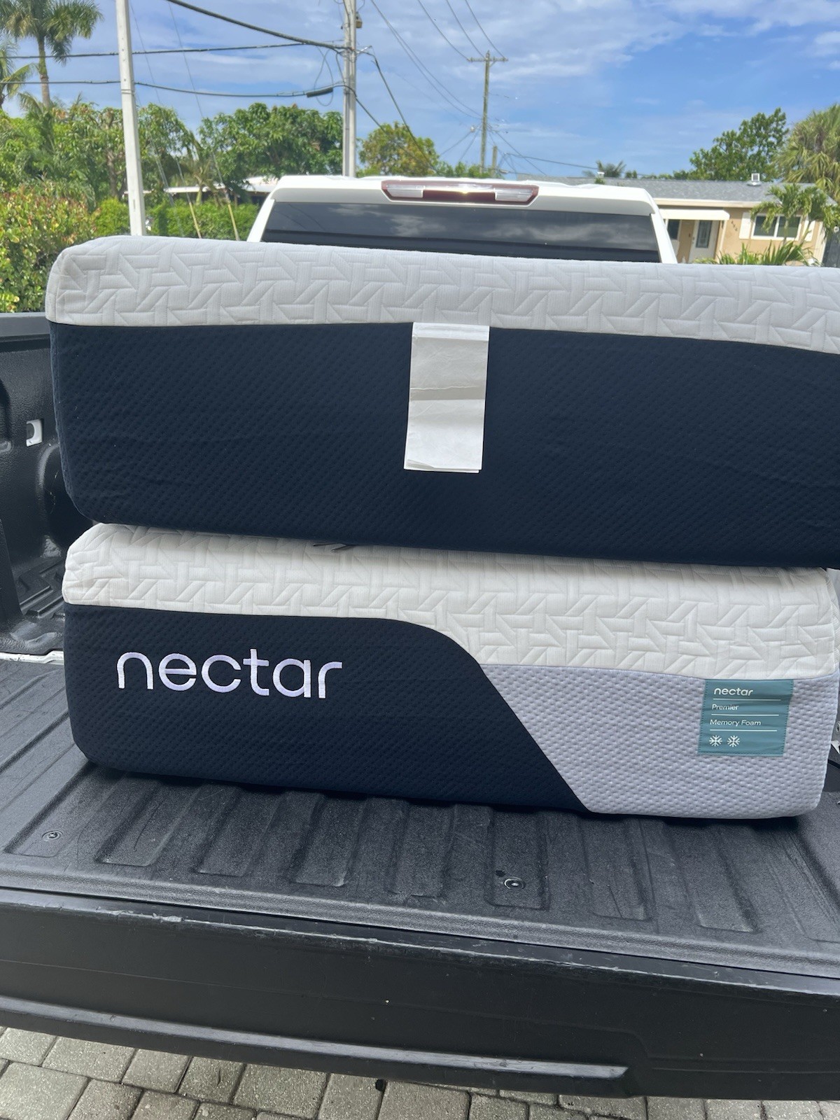 Nectar Premier Memory Foam Mattress Queen Medium Firm w/ Cooling Technology