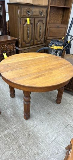 44″ Dia. Solid Oak Dining Table