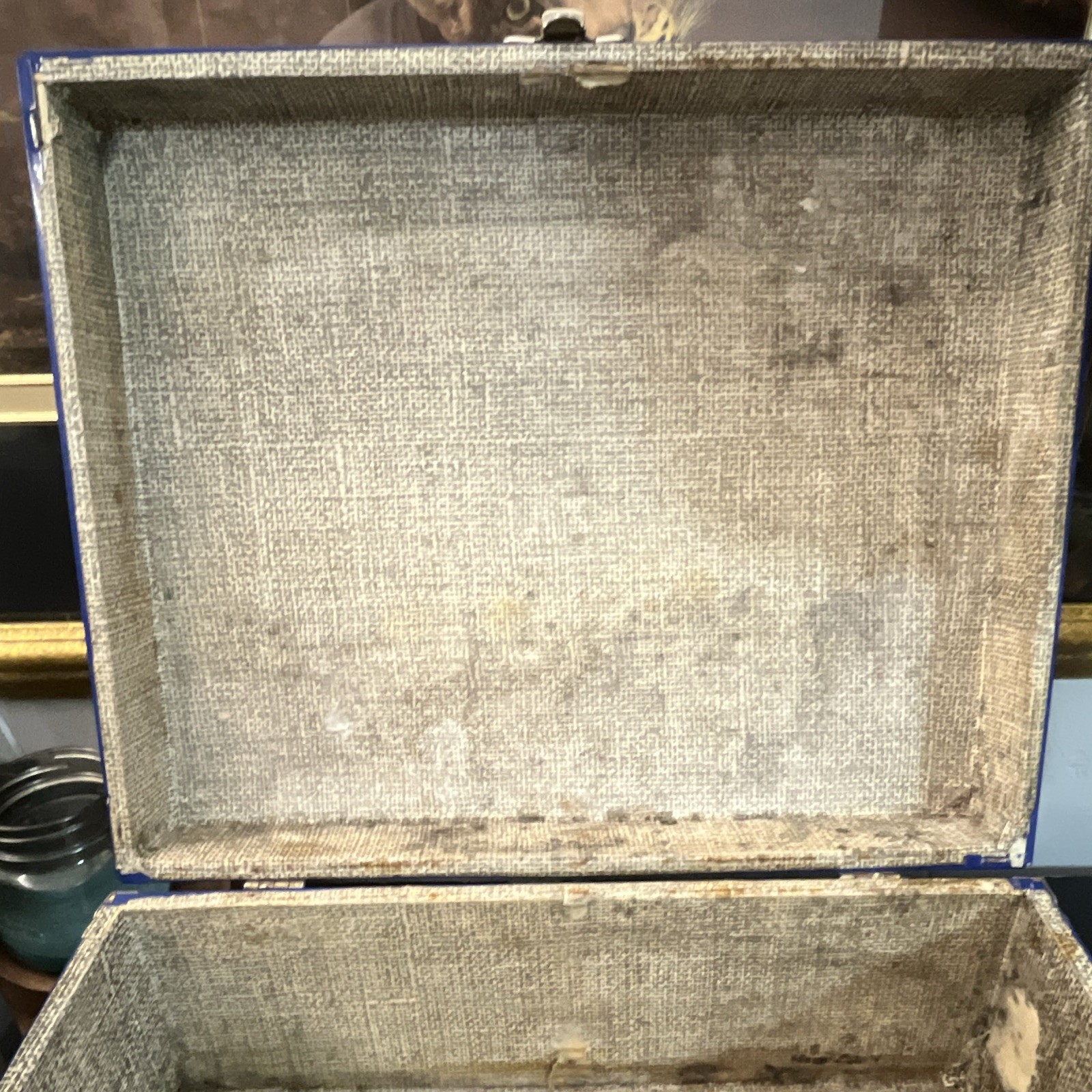 The Skate Patrol Blue/White Metal Storage Chest Trunk w/ Handle, 15.5x7x13