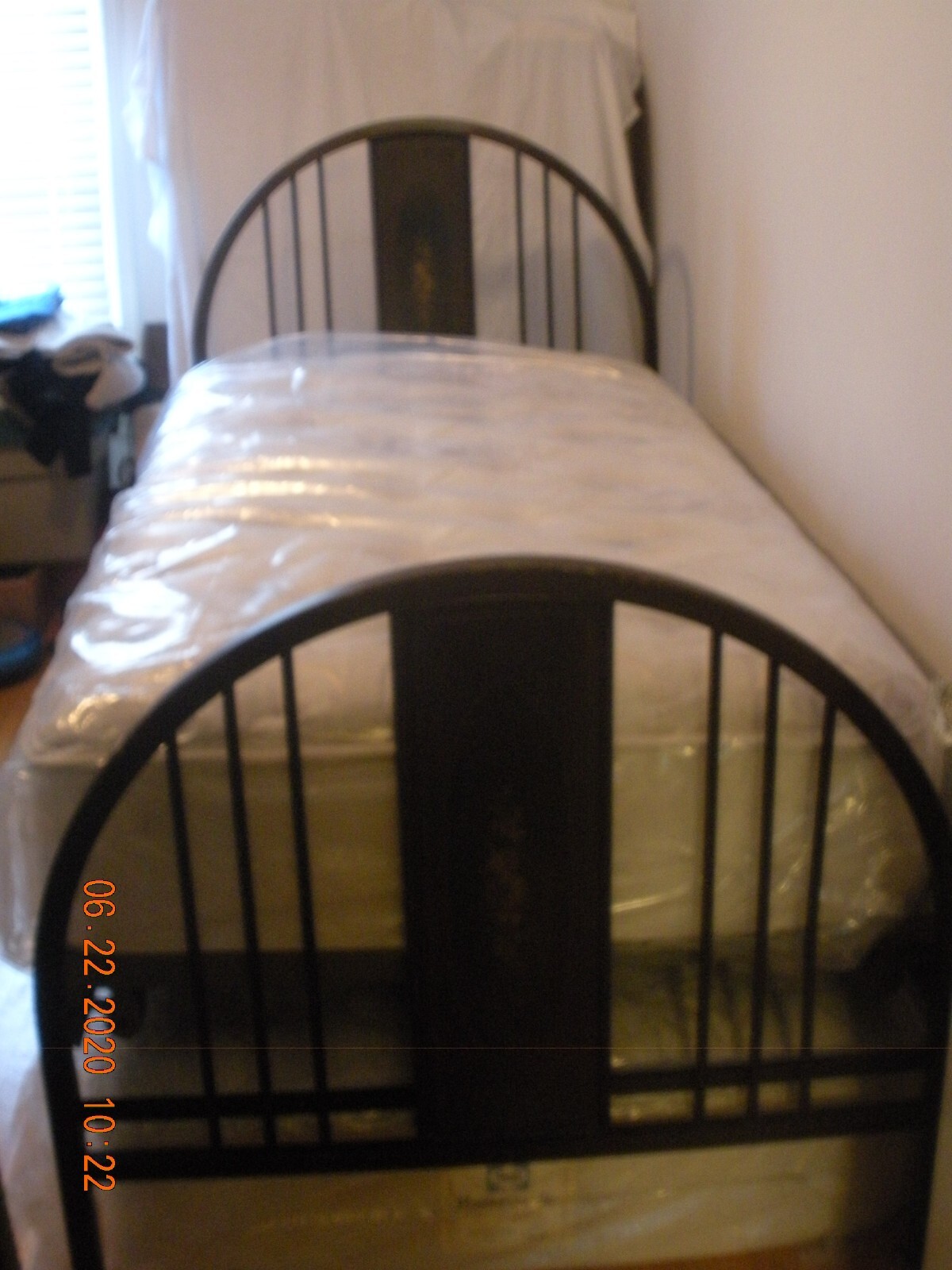 Antique Englander Twin Bed Frames with Mattress/Box Spring Combination (2)
