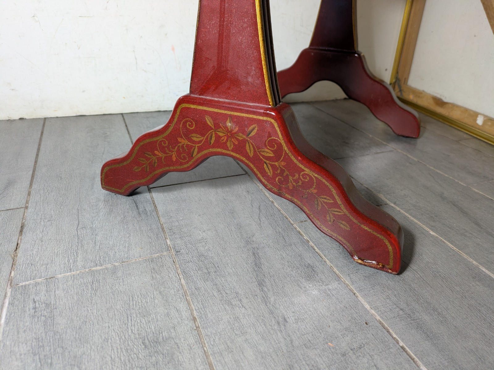 Vintage Asian Chinoiserie Folding Butler Tray Table Hand Painted Birds Red/Gold