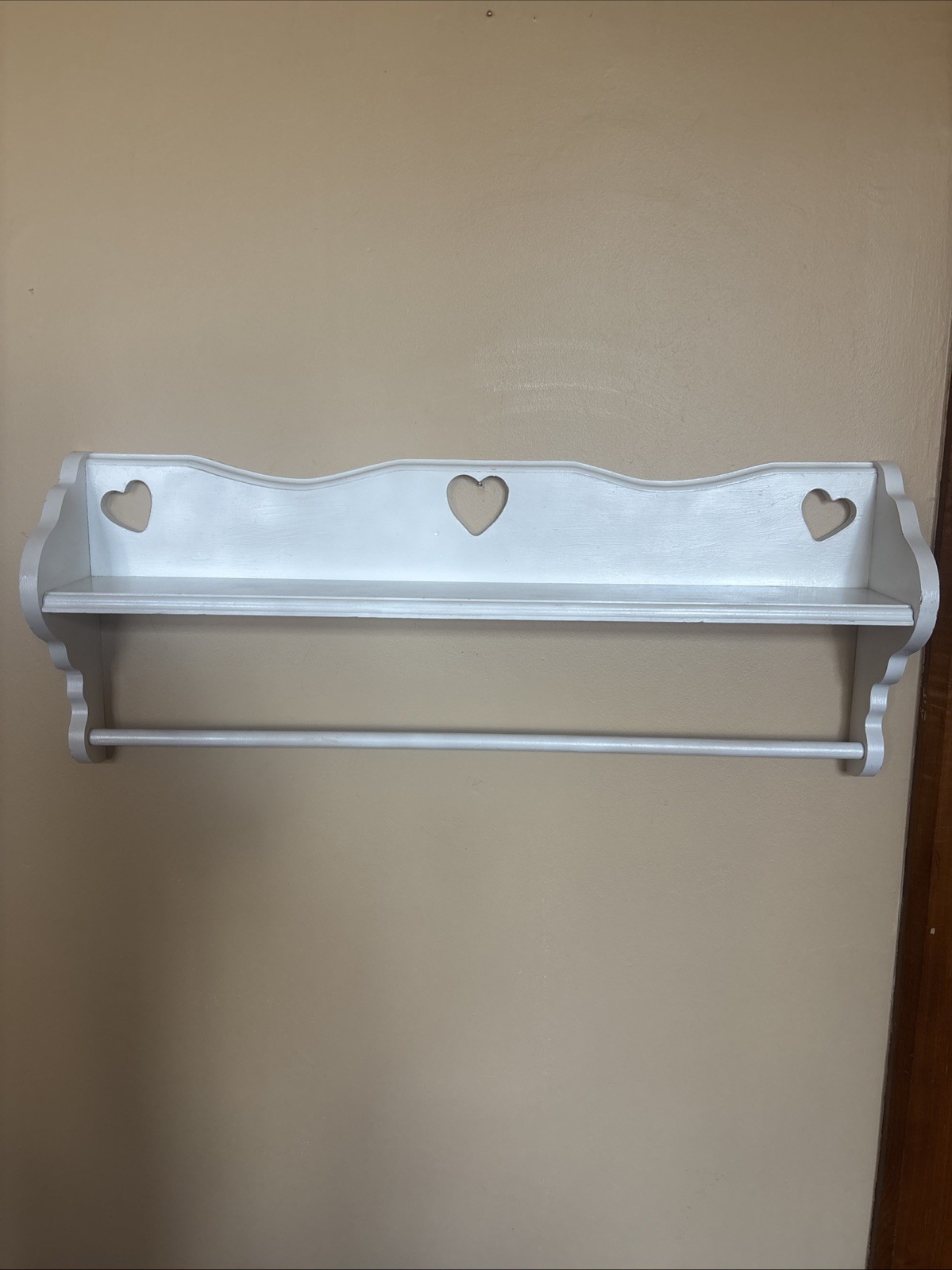 VTG Handcrafted Wood Country Kitchen Bathroom Towel Wall Shelf 36 In L 5 In D