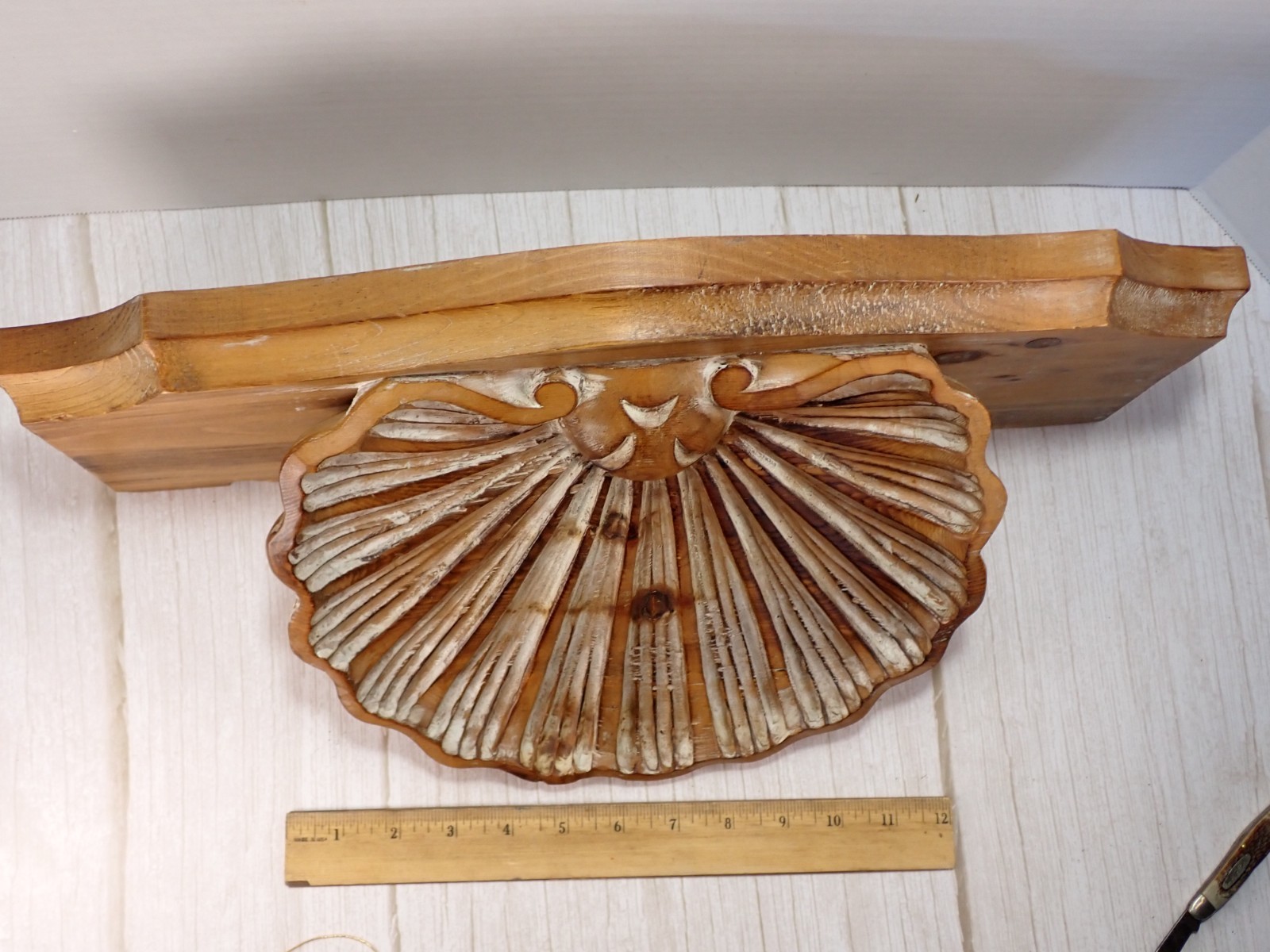 1980s ETHAN ALLEN Solid Wood Wall Mountable Seashell Shelf 19.5”w Made in Italy