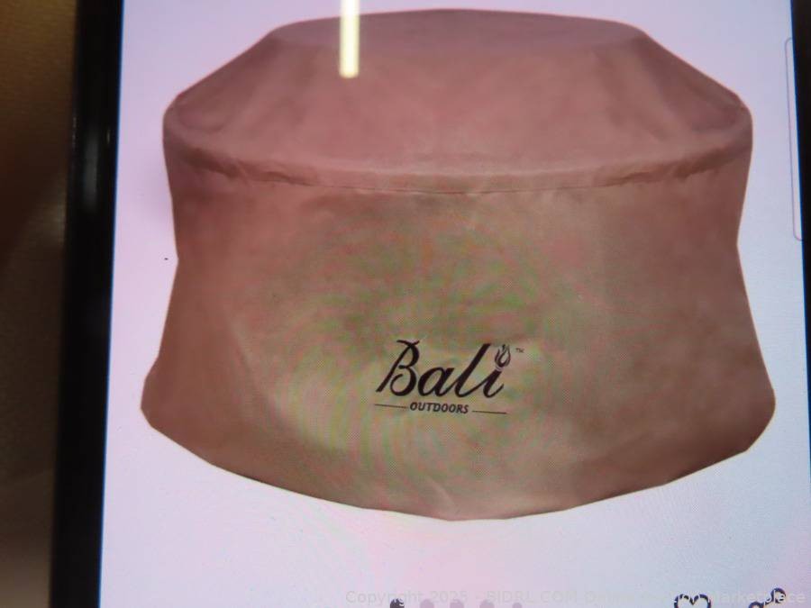 BALI OUTDOORS Round Fire Pit Covers Waterproof and Weather Resistant PVC Materia