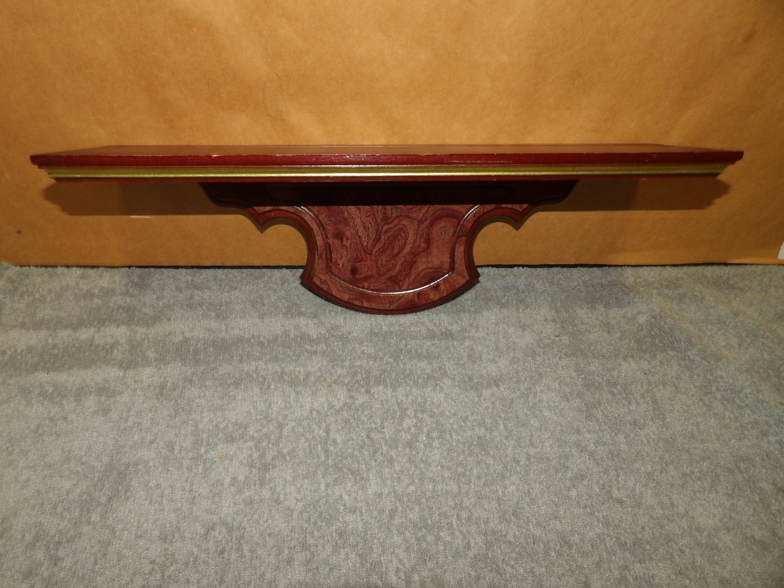 Vintage Homco Home Interior Wood Shelf Gold Trim 17.5 in long Plate Groove.