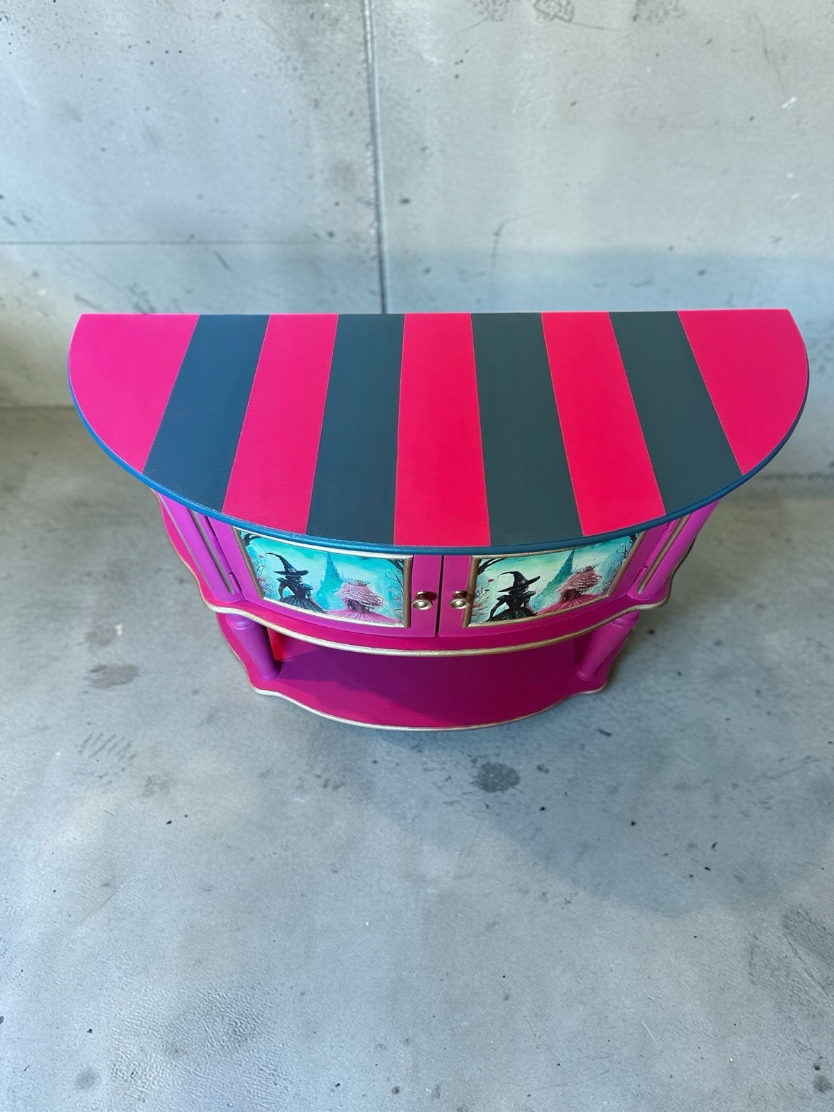 Hand Painted Console Table Cabinet With Wicked Theme