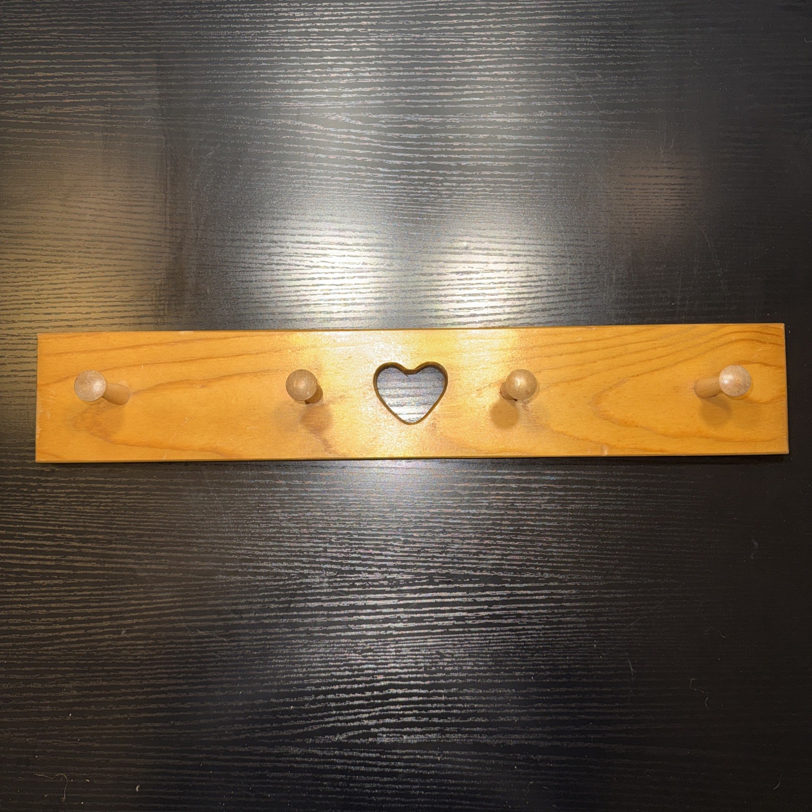 Vintage Wooden Heart Wall Hanger With 4 Pegs 20” L X 3.5” H