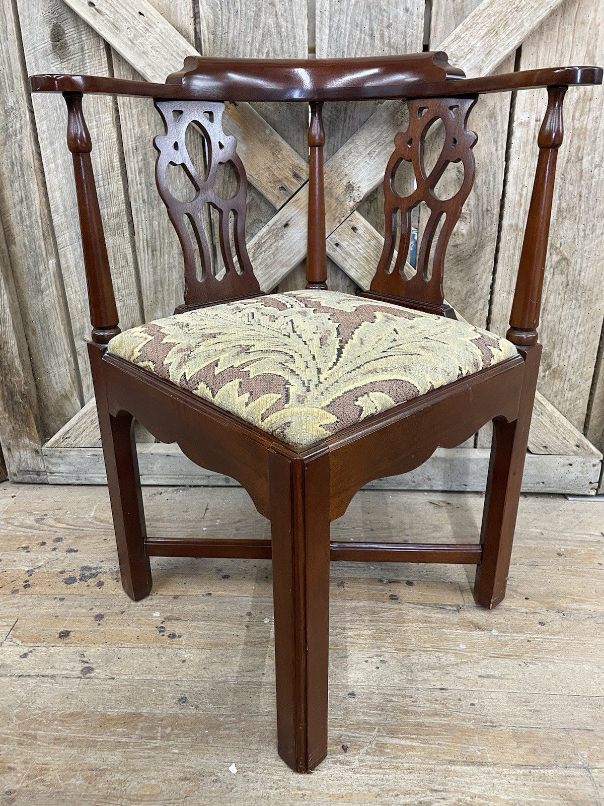 Hickory Chair Chippendale Style Mahogany Corner Chair Tapesty Seat