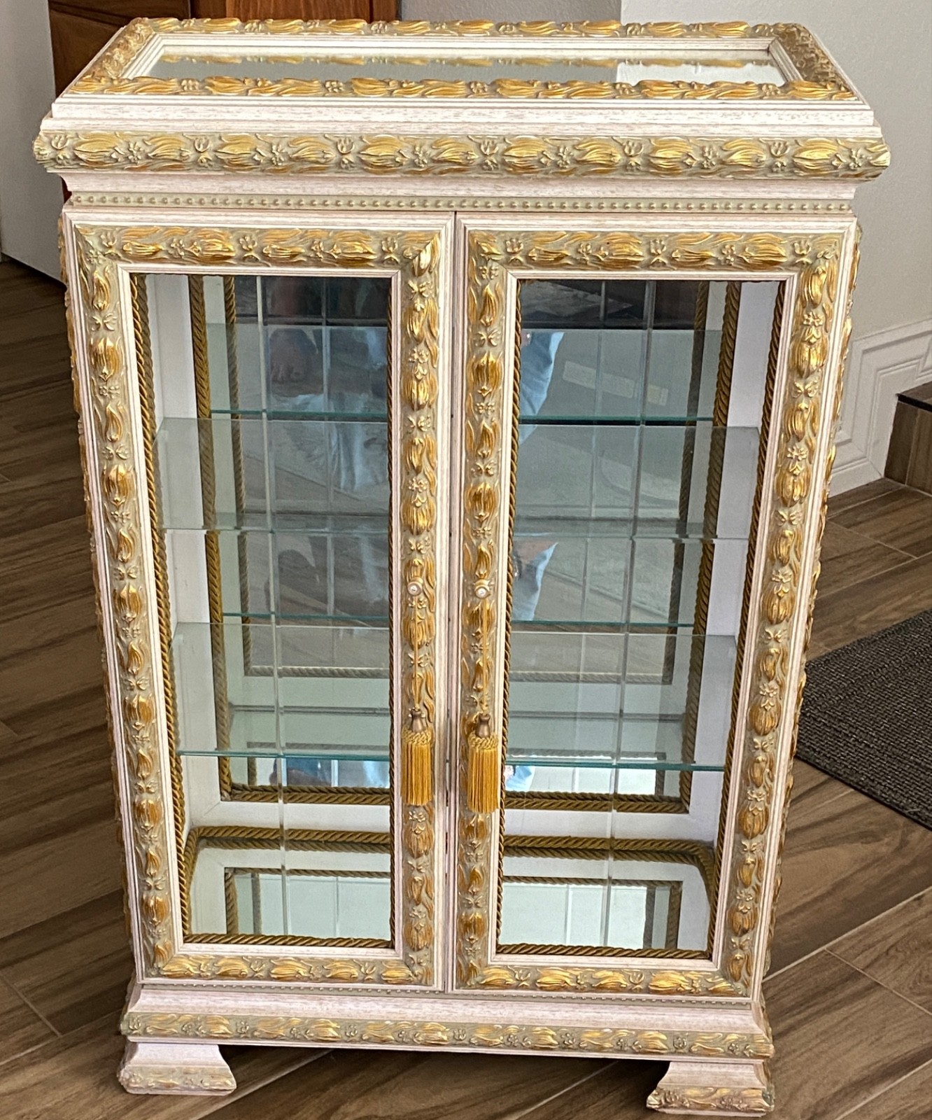 Italian Horchow Creazioni Vitrine Rococo Baroque Gold Gild Cabinet Glass Shelves